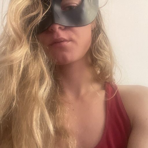 CassidyBell shows recorded image