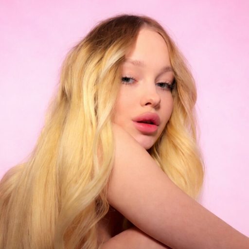 CassieThompson fingering ass image