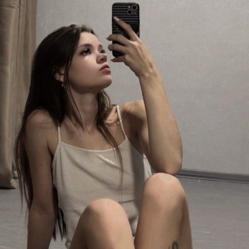 CaterinaReliford free dildo image