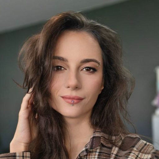 CatherineHawks webcam free image