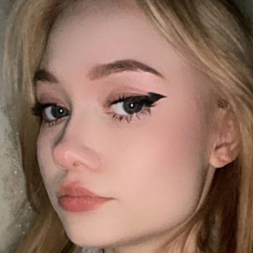 CecilyBurnard free dildo image