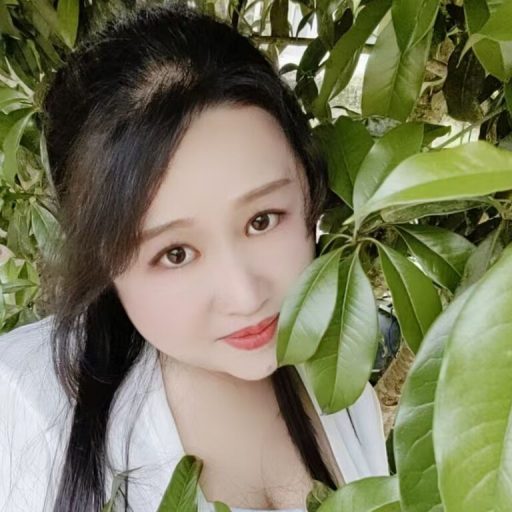 CelIneaMei pussy show image