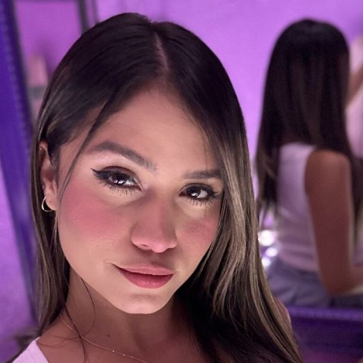 ChanelFoxi recorded live image