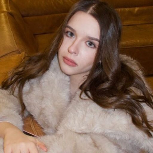 ChariseBoeger naked porn image