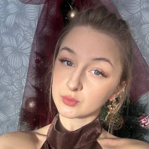 CharoletteHeckle videos pics image