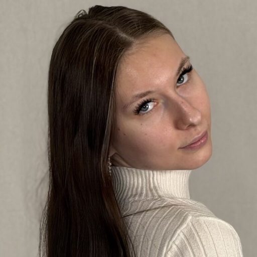 ChelsieKirchberg online shows image