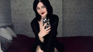 CherrylSoffer online shows image