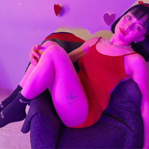CheryHot free dildo image