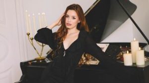 CherylCollins amateur lush image