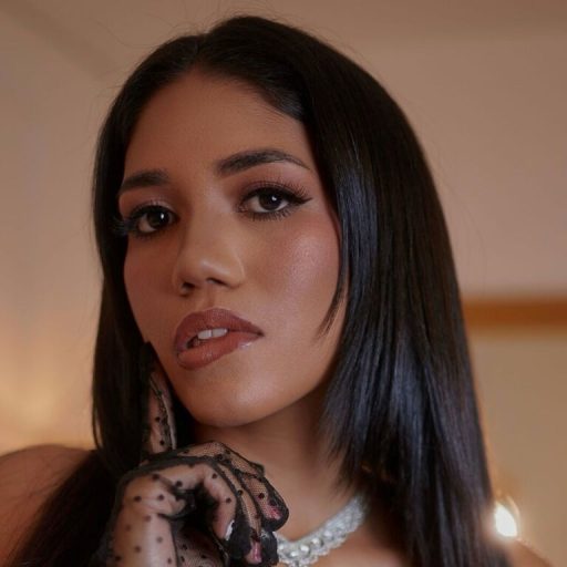 ChloeBellerose livejasmin fuck image