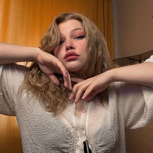 ChloeBratz video photos image
