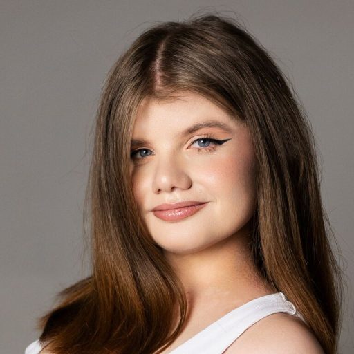 ChloeHalses dildo real image