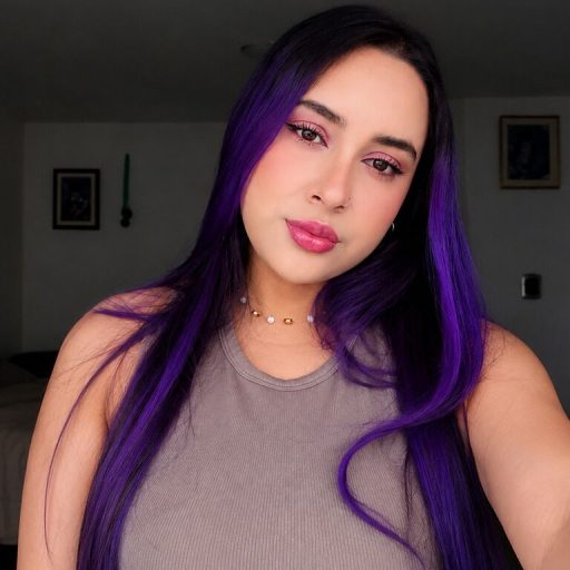 ChloeRici toy jasmin image