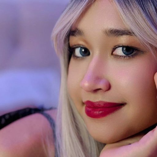 ChloeRosen pictures toy image