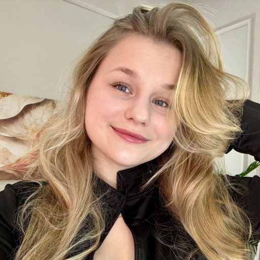 ChristineSessly livejasmin fuck image