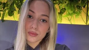 ChristyMarshall ass vibrator image