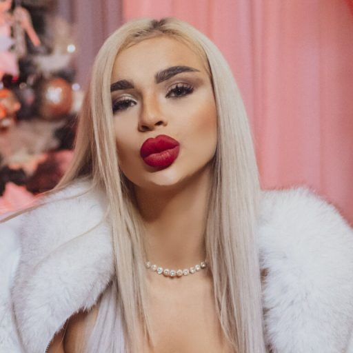 ChrystalBennet real strip image