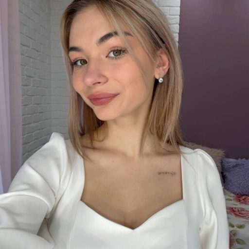 CindyFishy cam naked image