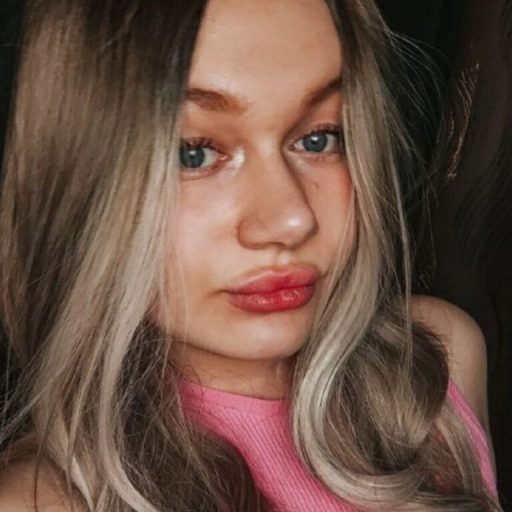 CirillaAkerman real strip image