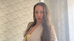 ClaraAleksza preview