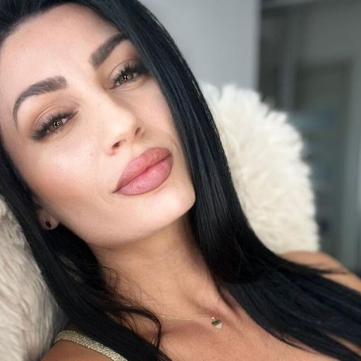 CleopatraSinnx dildo real image