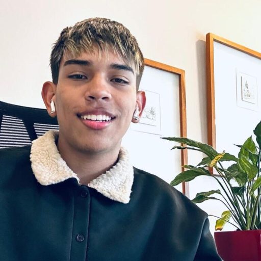 CrisPetter webcam free image