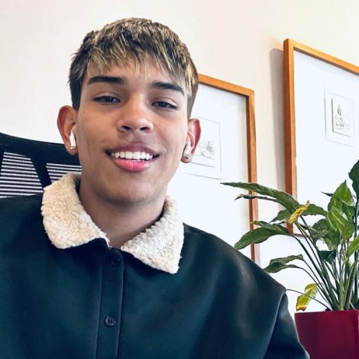 CrisPetter webcam free image