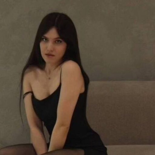 CristaCarpentier dildo real image