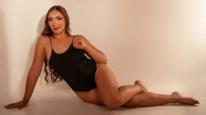DafneBenett preview