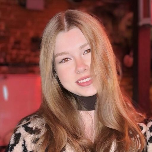 DainaThroneberry videos pics image