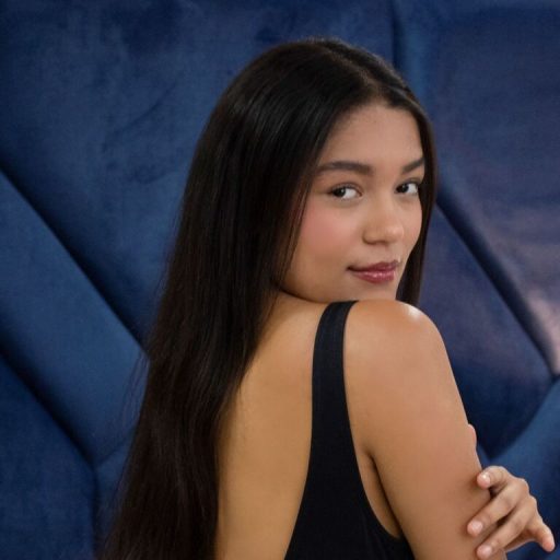 DaniaSulivan recorded live image