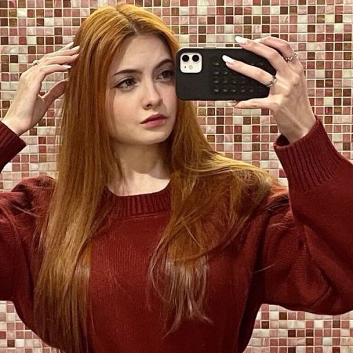 DanielaSaules amateur lush image