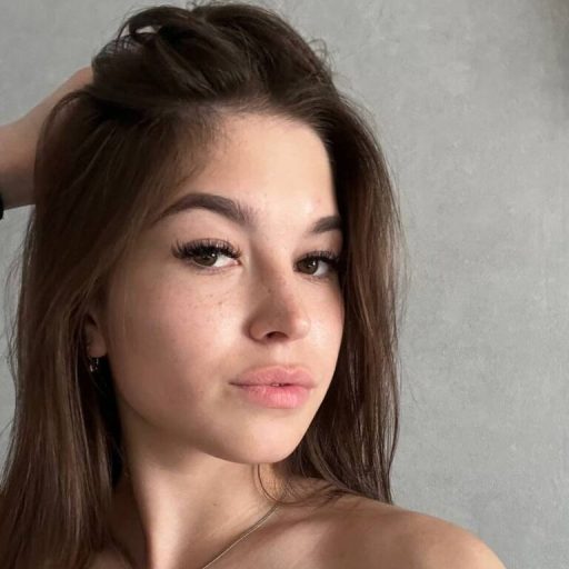 DarlineAugeri naked porn image