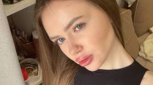 DemetriaSefton preview