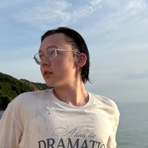 DerekCarter free dildo image