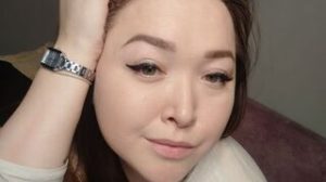 DianaMully live video image