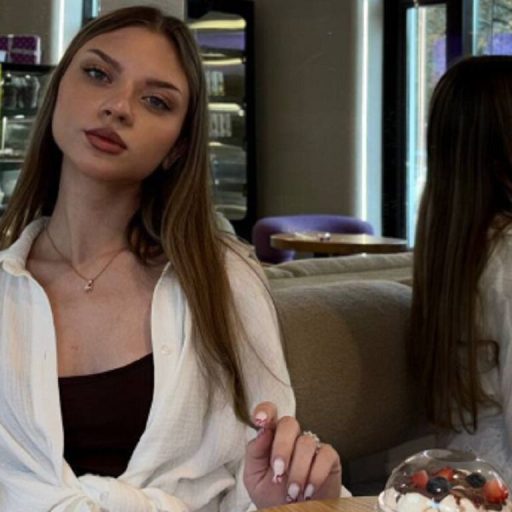 DianneColle jasmin online image