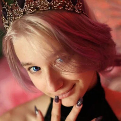 DivineSolana jasmin online image