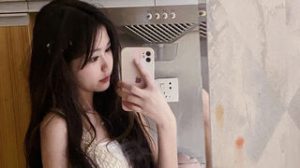 DorisEileen naked porn image