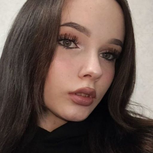 EbonieGowins pictures toy image