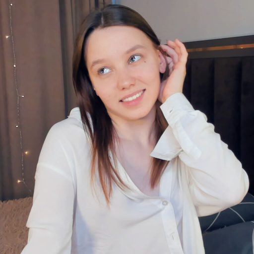 EdaGammell cam naked image