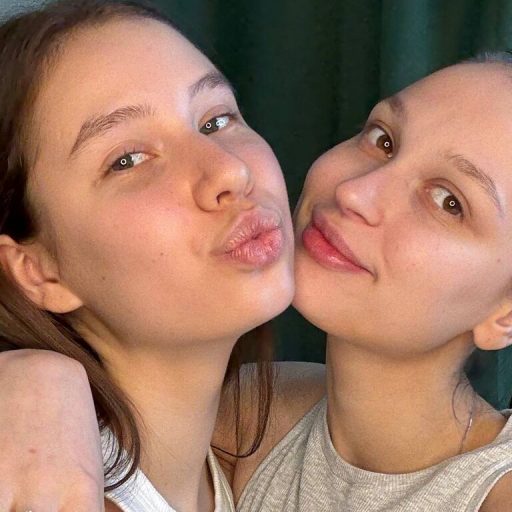 ElaAndTosha video photos image