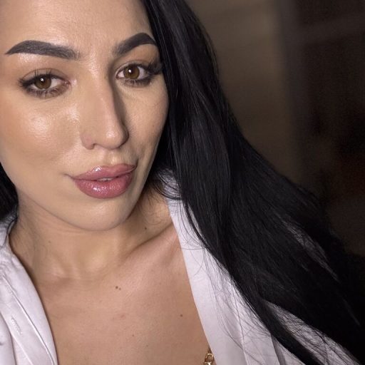 ElenaElly recorded live image