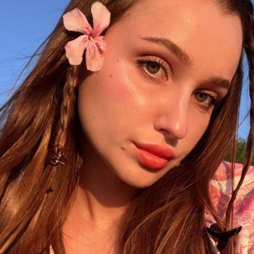 ElisaHeathe live video image