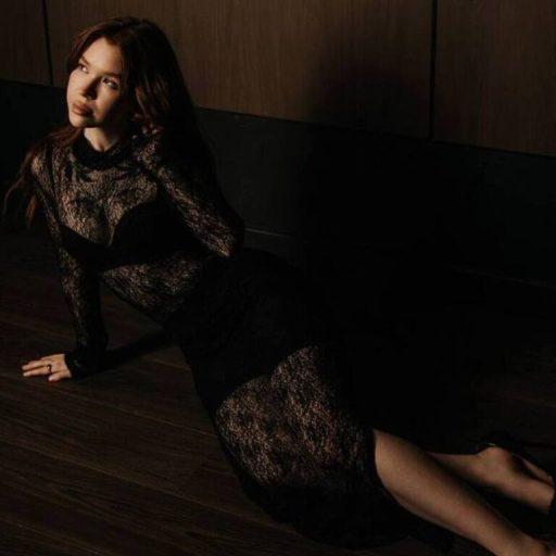 ElizabethRosys real strip image