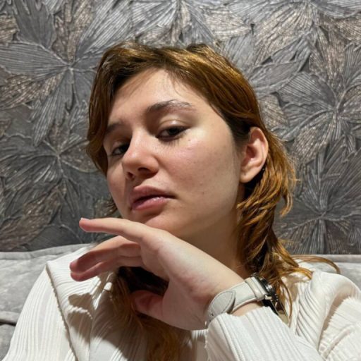 ElizabethWings shows recorded image