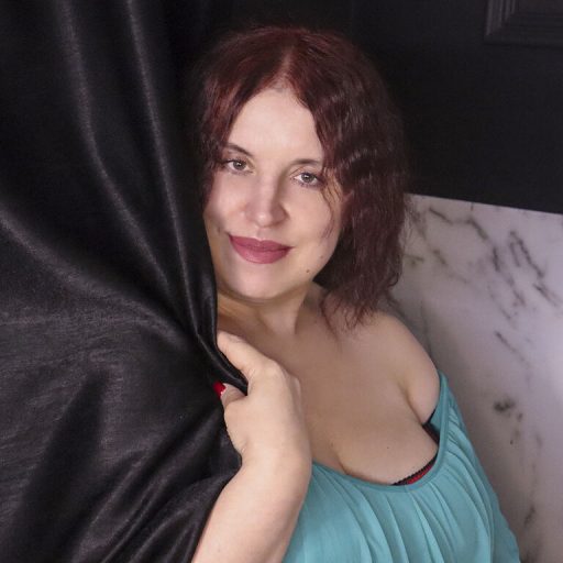 EllenHarrison video photos image