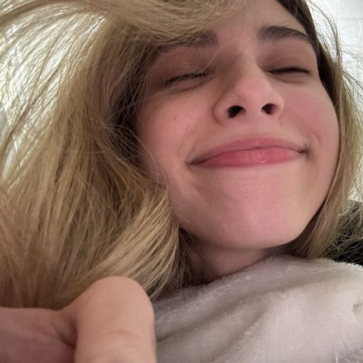 EllieCruze webcam free image