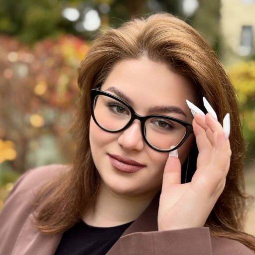 EllisEveret masturbation pictures image