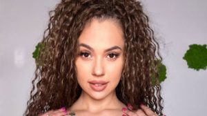 EllyMelly preview